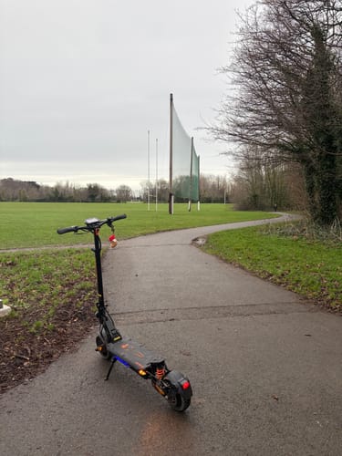 Customer photo review of KuKirin (Kugoo) G2 Master 2025 Electric Scooter