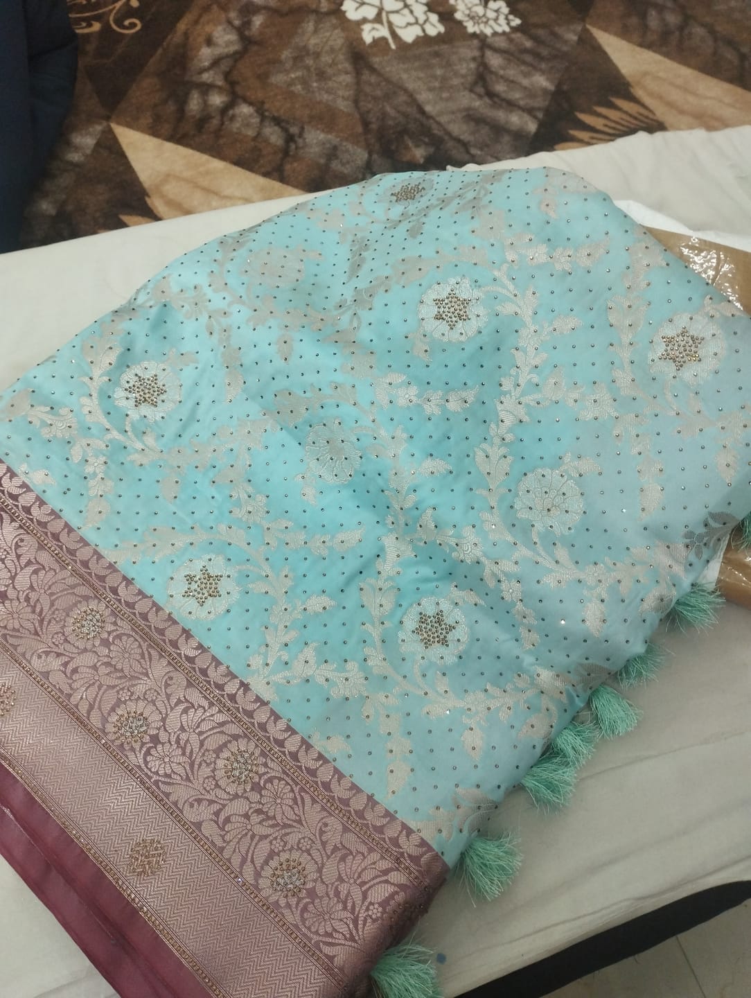 Customer photo review of Stone Work Normal (Add-on) For Saree