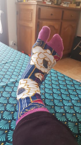 Customer photo review of Chaussettes Tabi Camélia