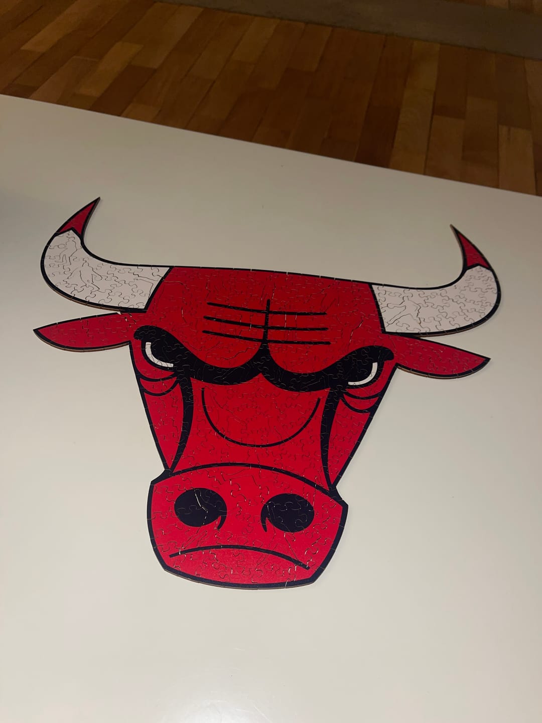 Customer photo review of Chicago Bulls™ Logo - Holzpuzzle