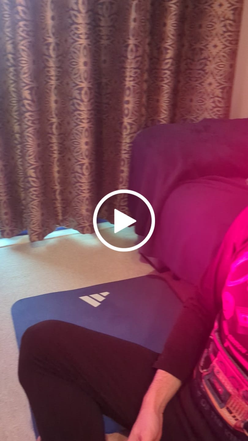 Customer video review of The Target Light 670nm -  Handheld Red Light therapy
