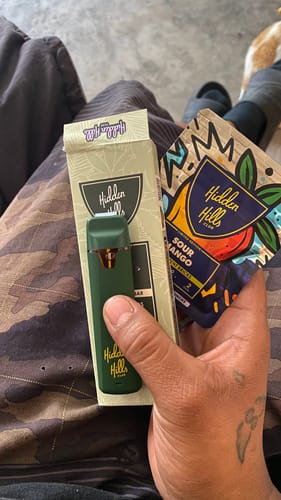 Customer photo review of PLUMA DE WAX - Hidden Hills Grape Pie 2gr - Sativa
