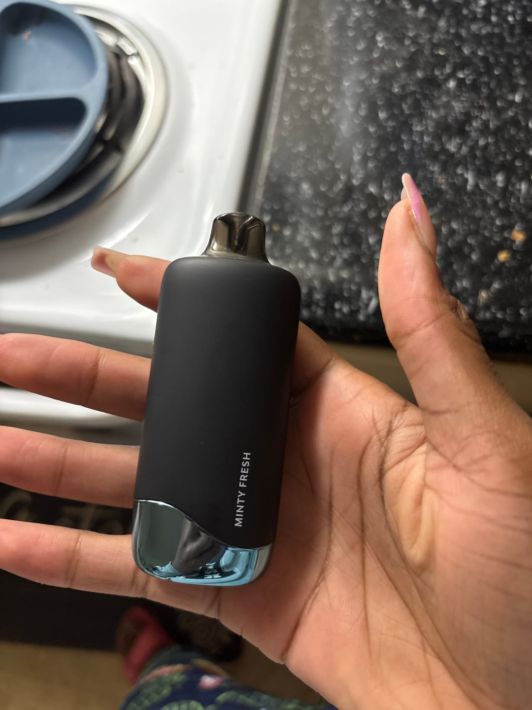 Customer photo review of Minty Fresh CBD Vape Pen
