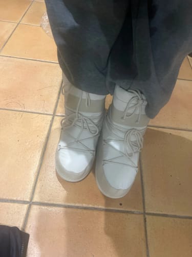 Customer photo review of Glenda Mid-Calf Snow Boots