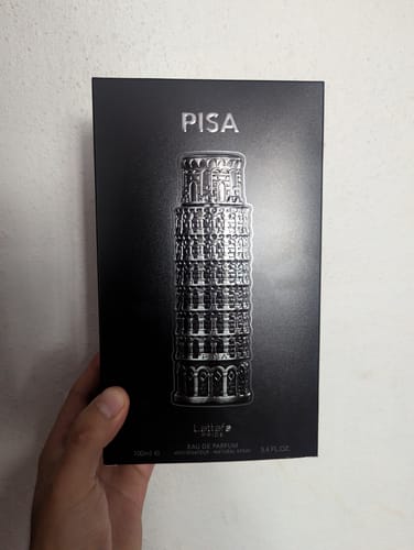Reseña con foto de un cliente sobre Perfume caballero Lattafa Pisa EDP 100ml