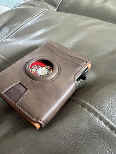 Customer photo review of Portefeuille Magnétique- Avenia™