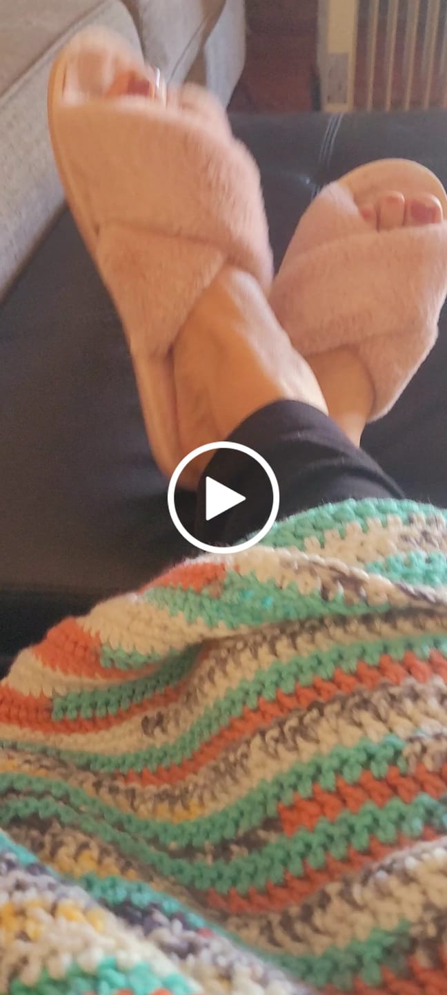 Customer video review of Nordic Cozy Cross Band Slippers