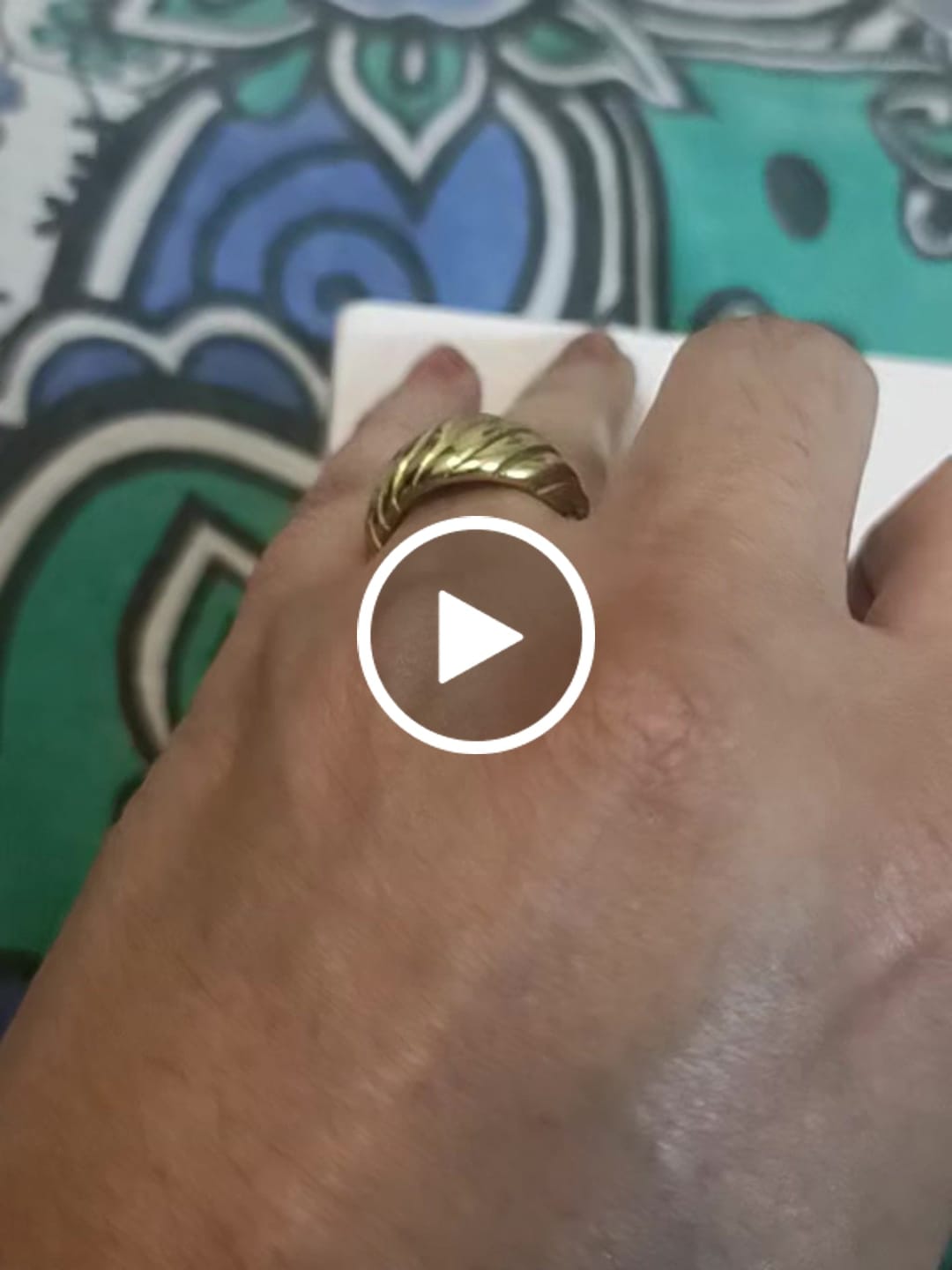 Customer video review of Croissant Dome Ring