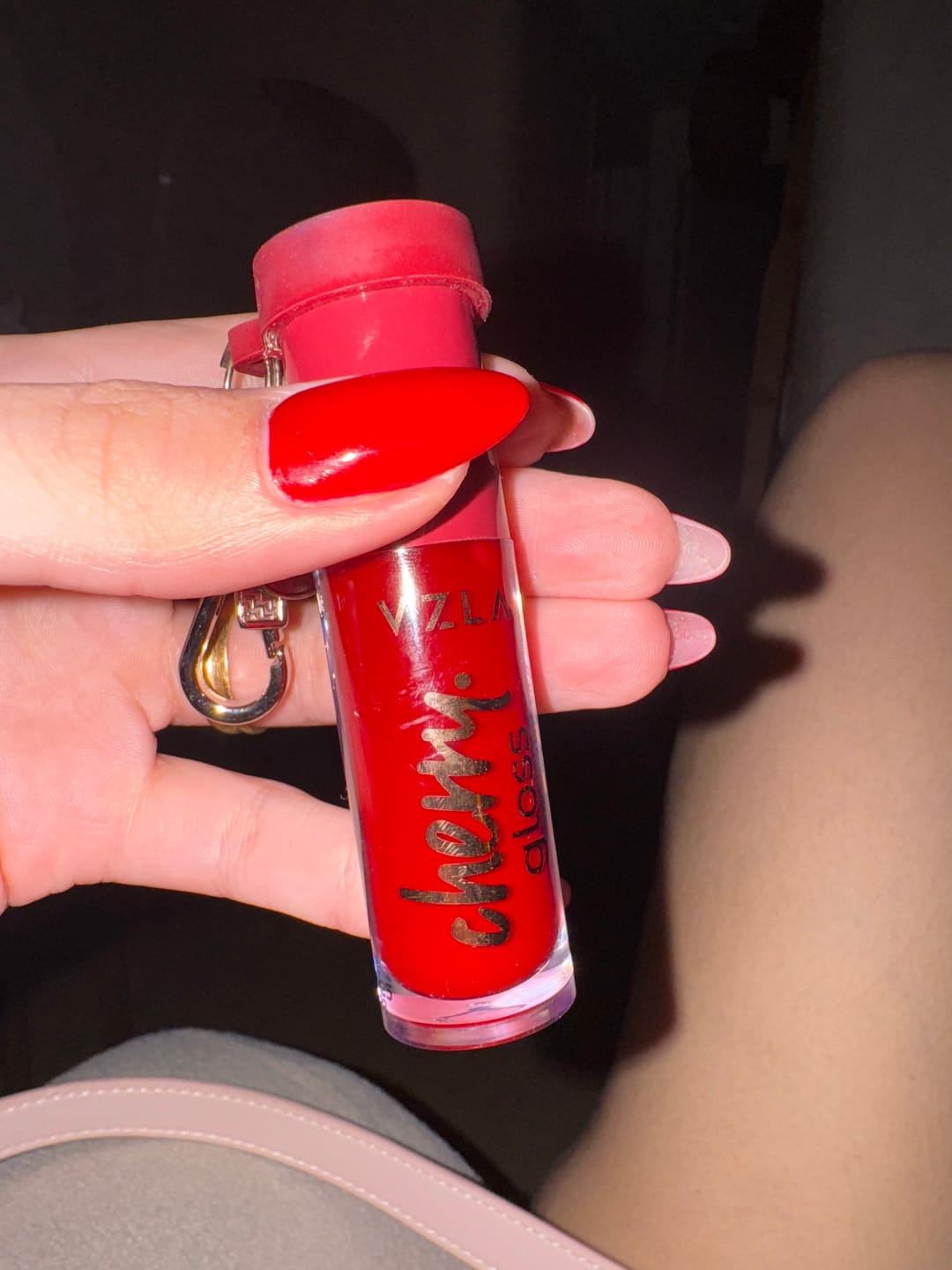 Customer photo review of Cherry Gloss - Vizzela