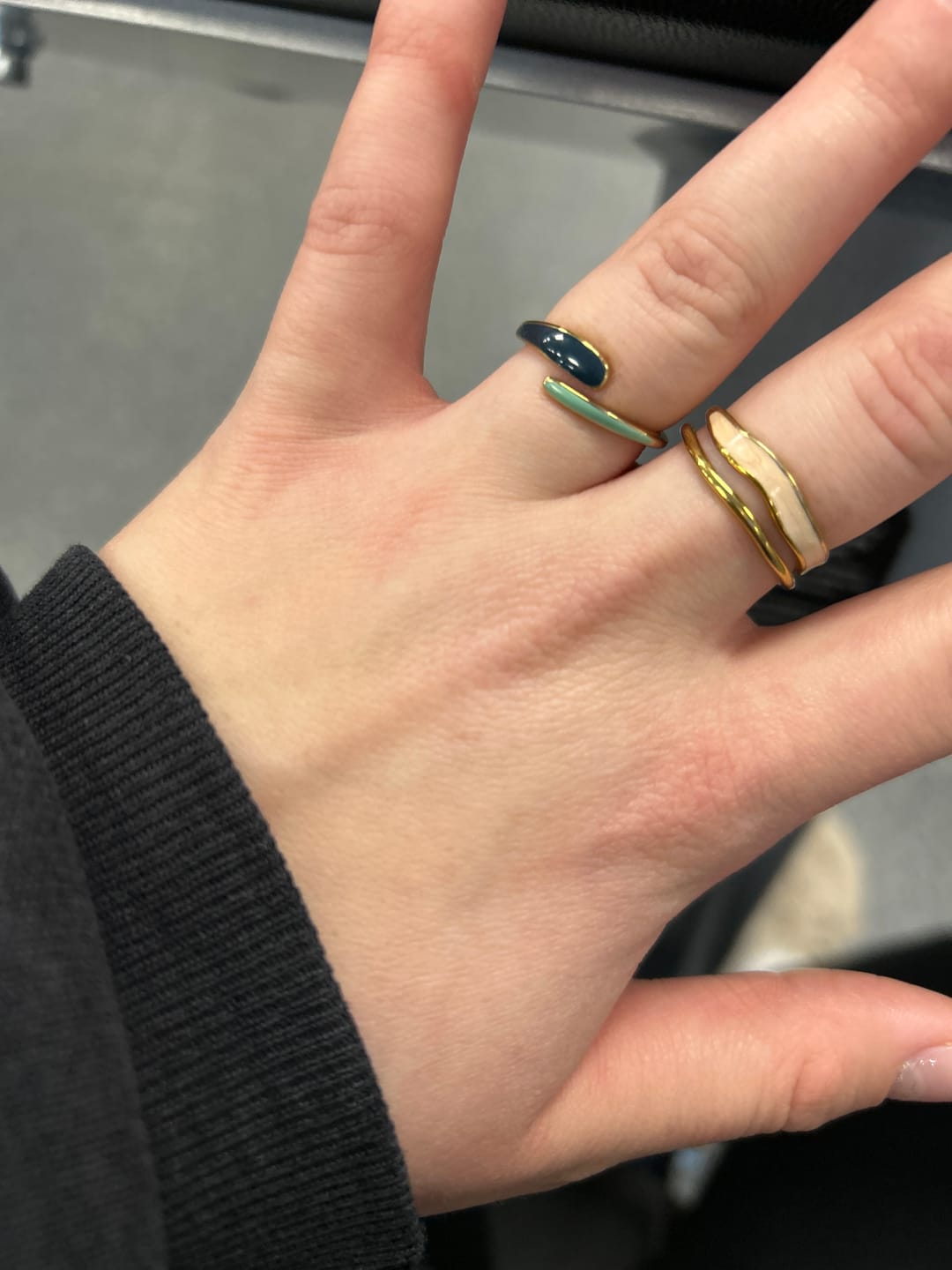 Customer photo review of Safira Blue Wrap Ring