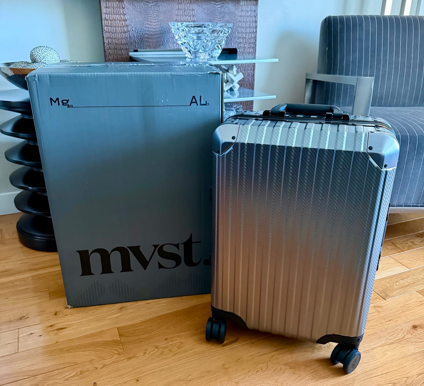 Customer photo review of TREVA Aluminum Suitcase Gunmetal
