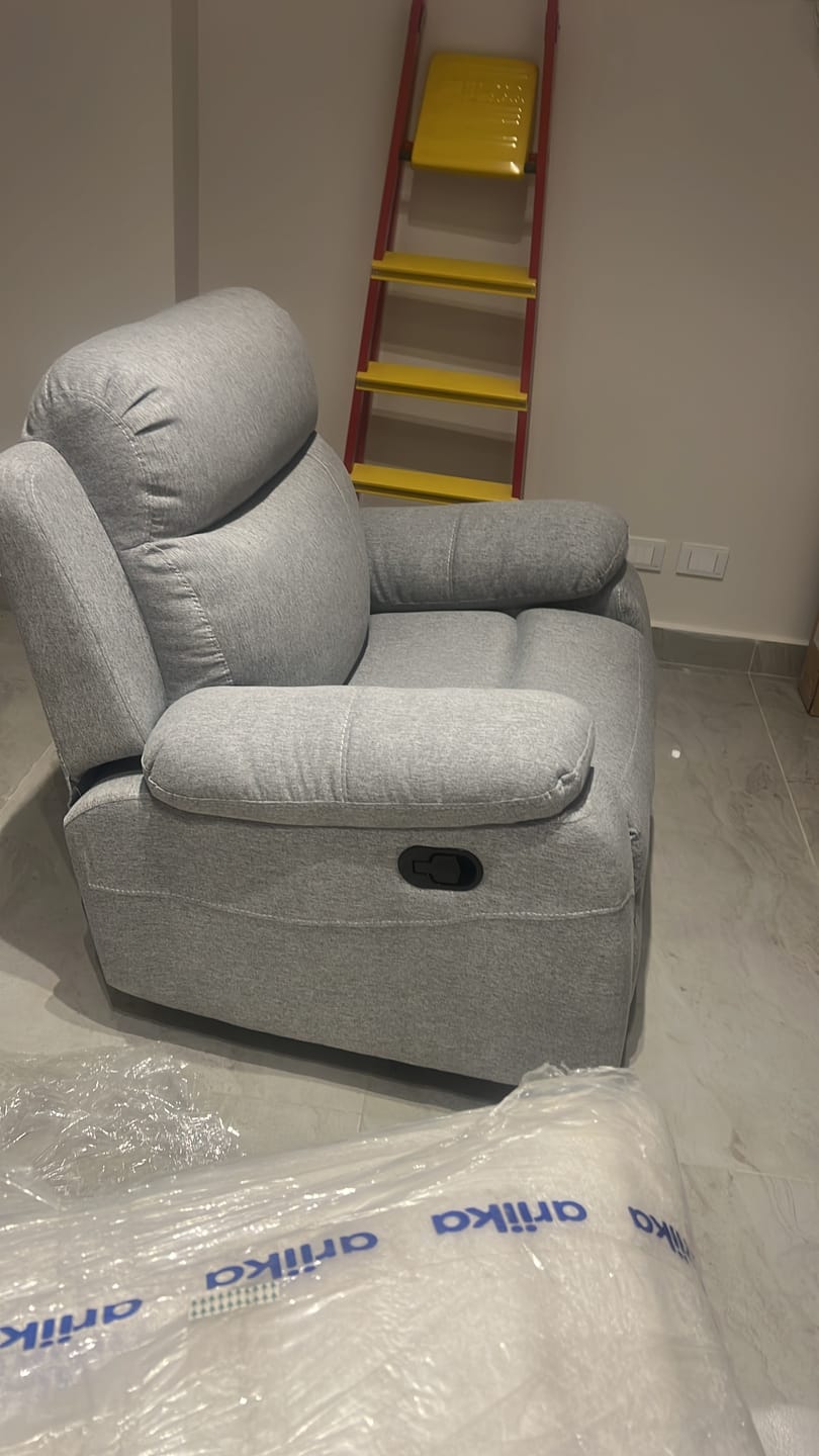 Customer photo review of Spencer Recliner - Elite