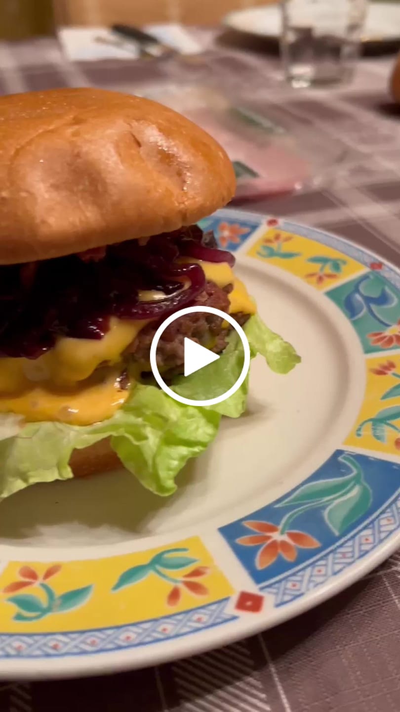Customer video review of Maxi Potato Rolls • 80gr