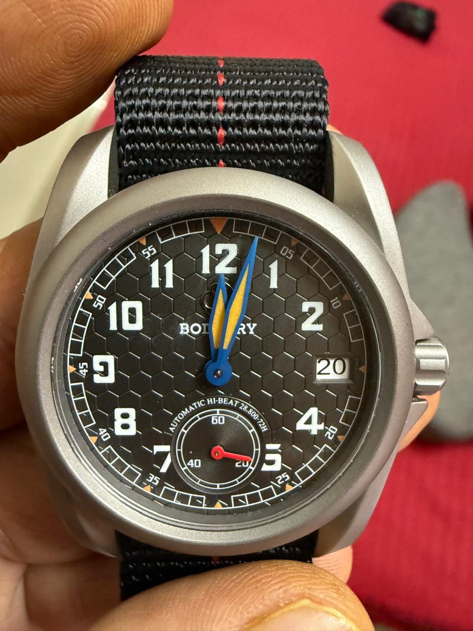 Customer photo review of VOYAGER S72 – 72-Hour Power Reserve Titanium Automatic Field Watch, 100M Water Resistant | Grey