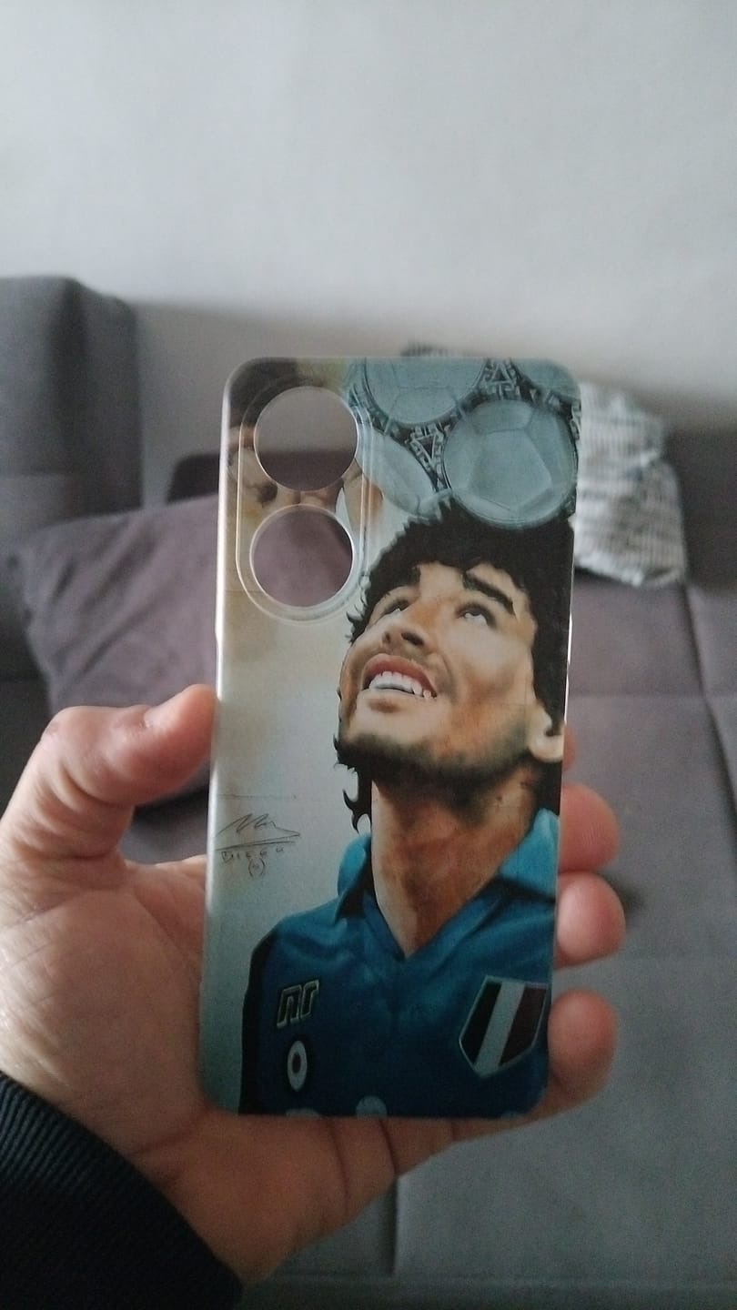 Customer photo review of Cover Maradona +