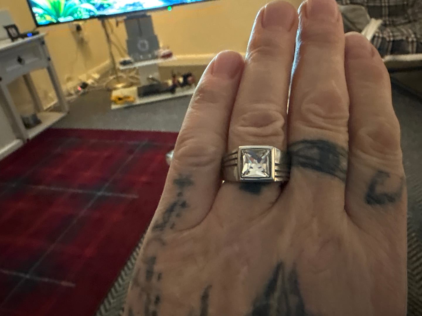 Customer photo review of Men Luxury Zircon Silver Ring