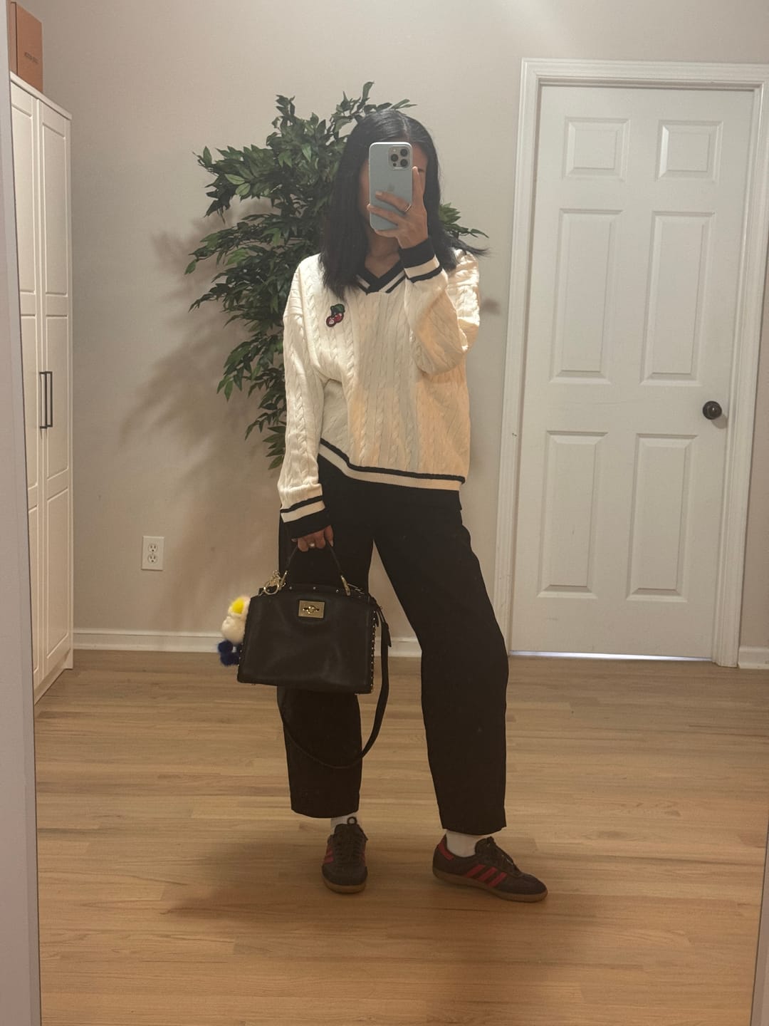 Customer photo review of Special Gift $25 Mystery Box 【1 Piece Mystery Sweater】