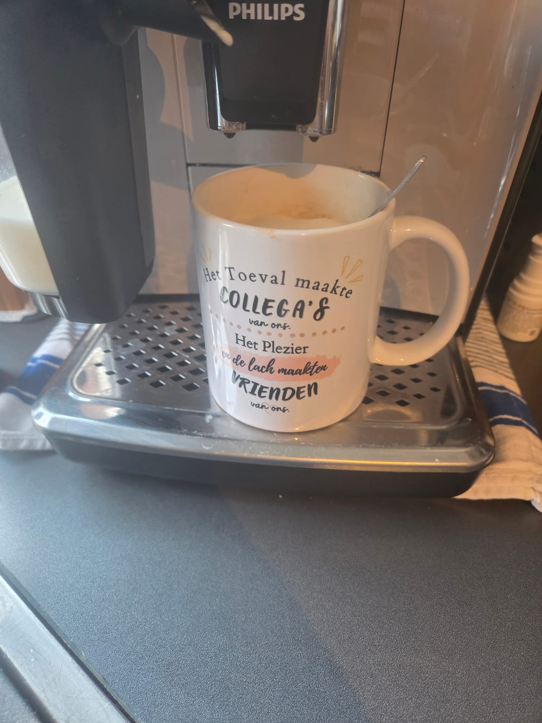 Customer photo review of Eerst waren we collega's - Gepersonaliseerde mok (2-4 personen)
