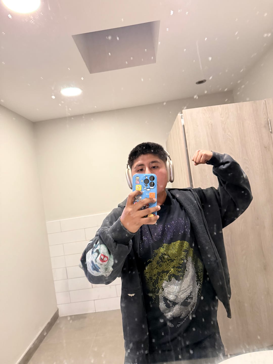 Customer photo review of 5211 - Batman Zip-Ups
