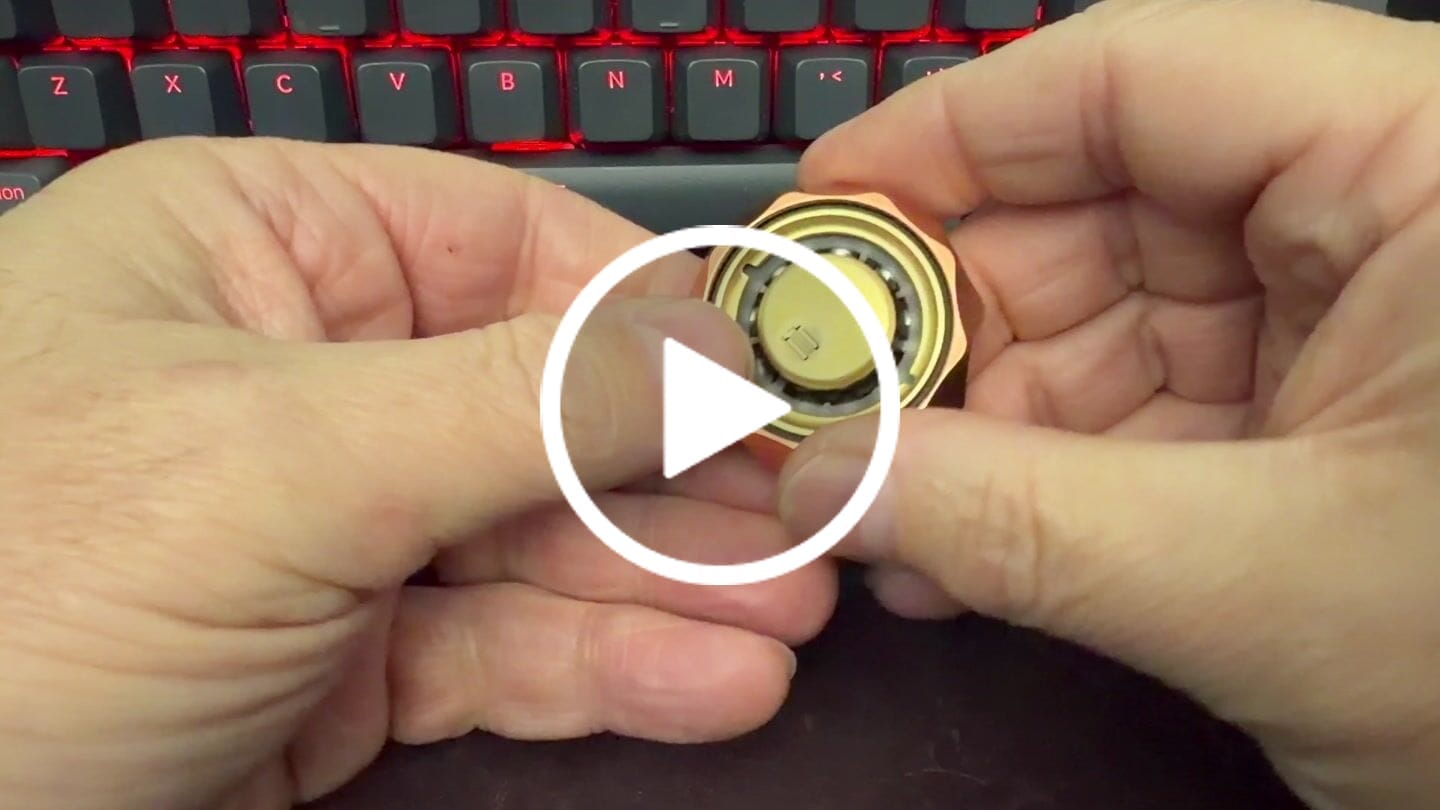 Customer video review of Lautie BIT-05 Fidget Spinner