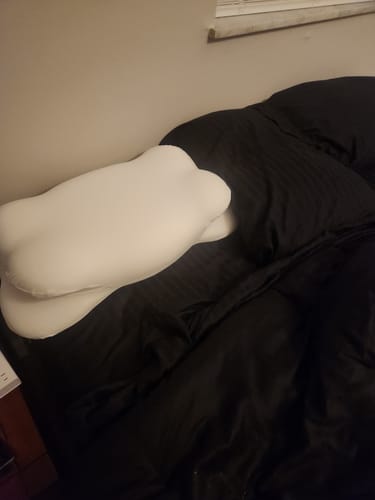 Customer photo review of Mellow CloudAlign™ Pillow