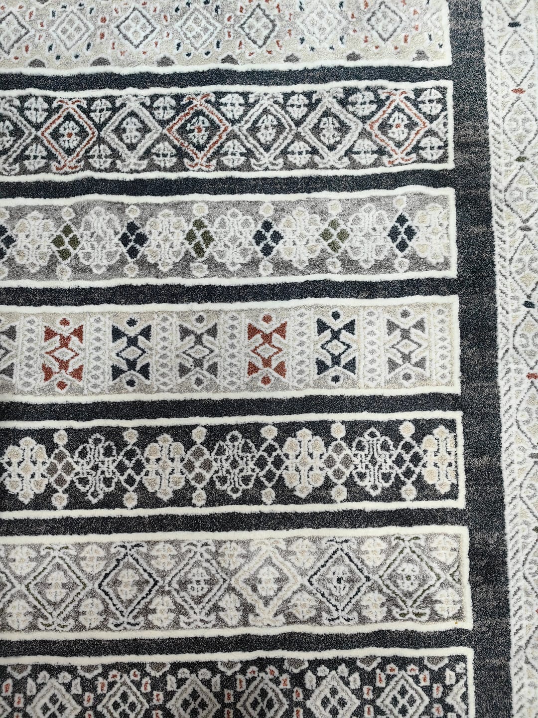 Customer photo review of سجادة بوهيمي - رفيف