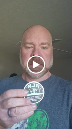 Customer video review of Refreshing Chill Nicotine Pouches