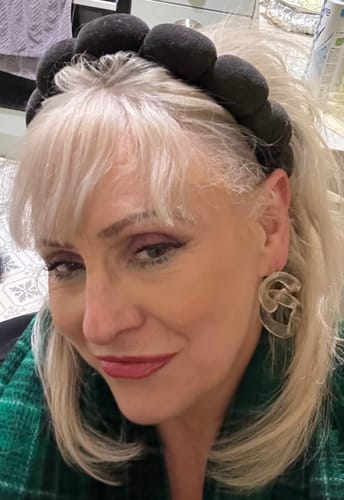 Customer photo review of Face Framing Layers / Clip In Extensions / Human Hair / 14 inches / 15 grams