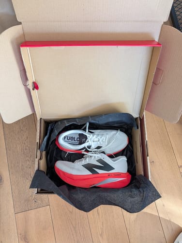 Customer photo review of New Balance Fuelcell Supercomp Trainer V3