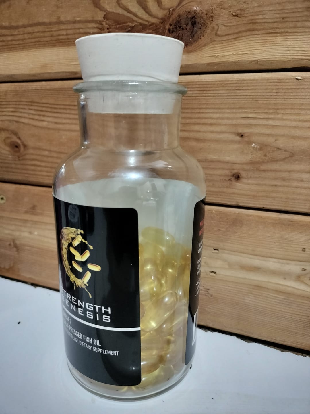 Customer photo review of Omega 3 Pharmaceutical Grade, Molecularly Distilled Cold Processed Fish Oil
