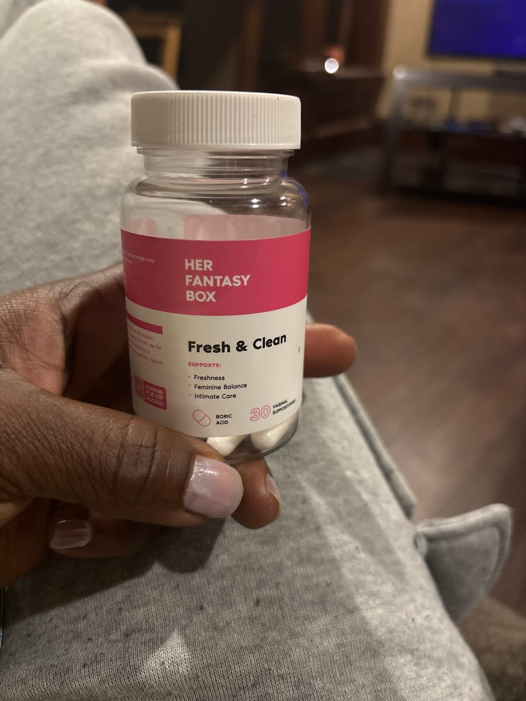 Customer photo review of Fresh & Clean pH Balancing Boric Acid Vaginal Suppository