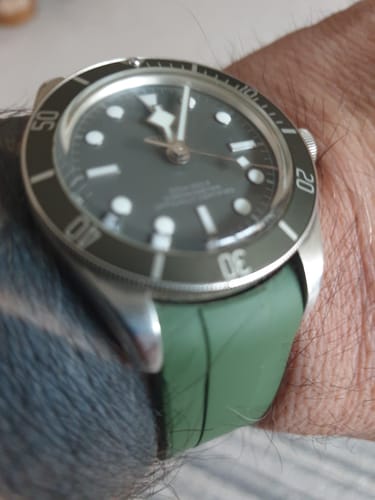 Customer photo review of Rubber Strap for Tudor Black Bay 58 925 Silver