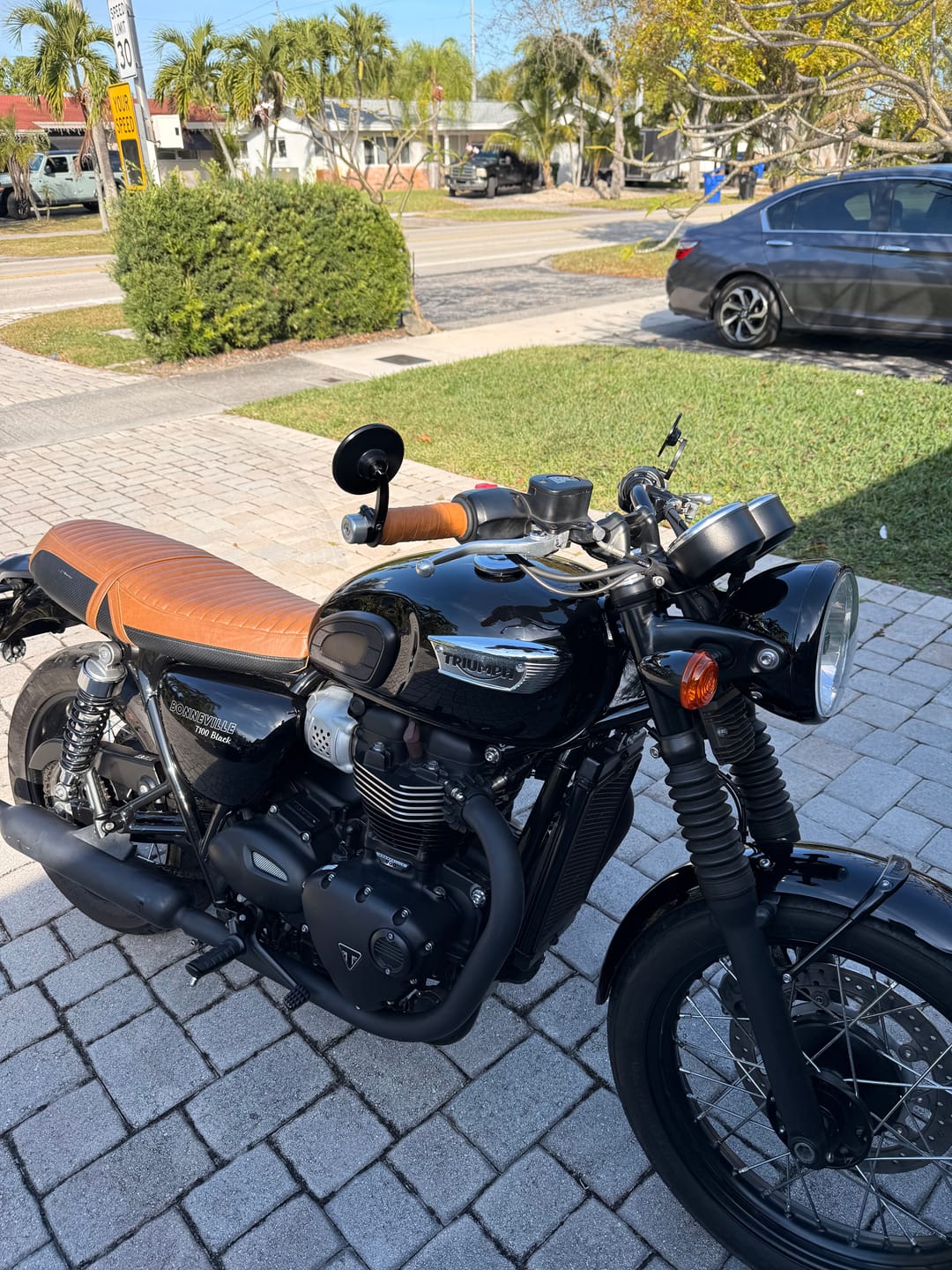 Customer photo review of Brogue Moto 3" Convex Classic Bar-End Mirror – Fits 1" & 7/8" Handlebars
