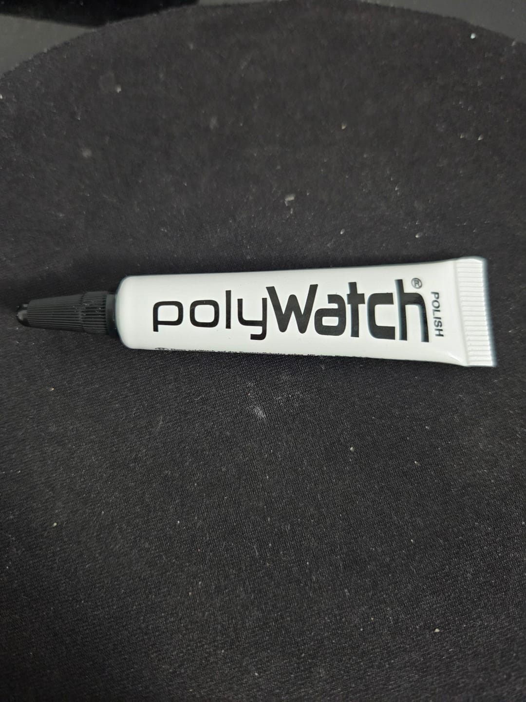 Customer photo review of Polywatch Polish Plastic - ¡Limpia rayas en cristal acrílico!