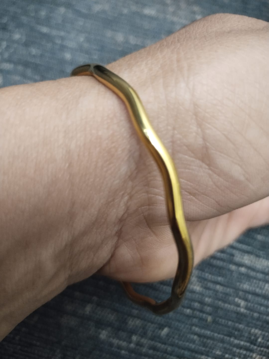 Customer photo review of Wave Bracelet