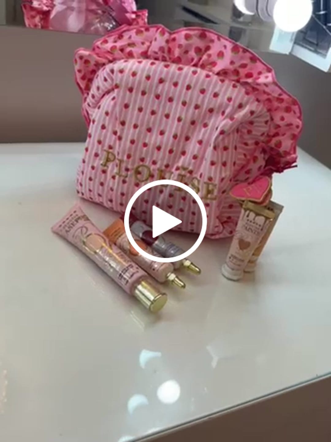 Customer video review of P.Louise Makeup & Skincare Bag