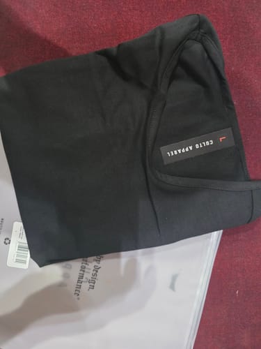 Customer photo review of Training Sport Tee - Black