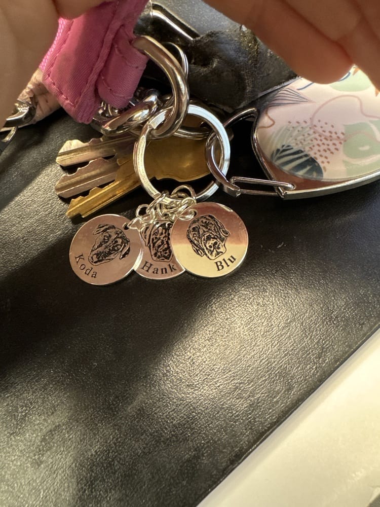 Customer photo review of Personalizovaná klíčenka s obličejem mazlíčka