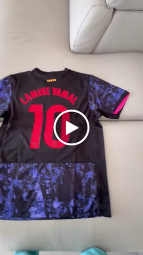 Customer video review of Maillot 25/26 Barcelone Spécial O