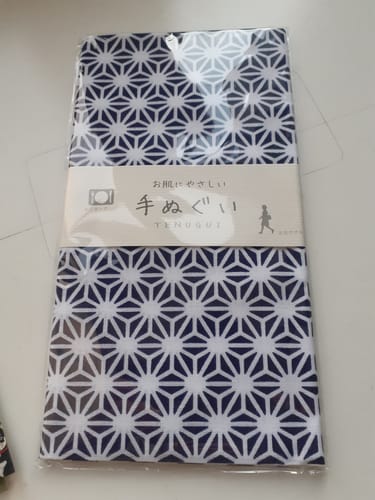 Customer photo review of Serviette Tenugui Asanoha Bleu