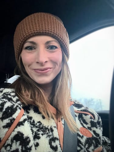 Customer photo review of Boho Women's Sherpa Pullover