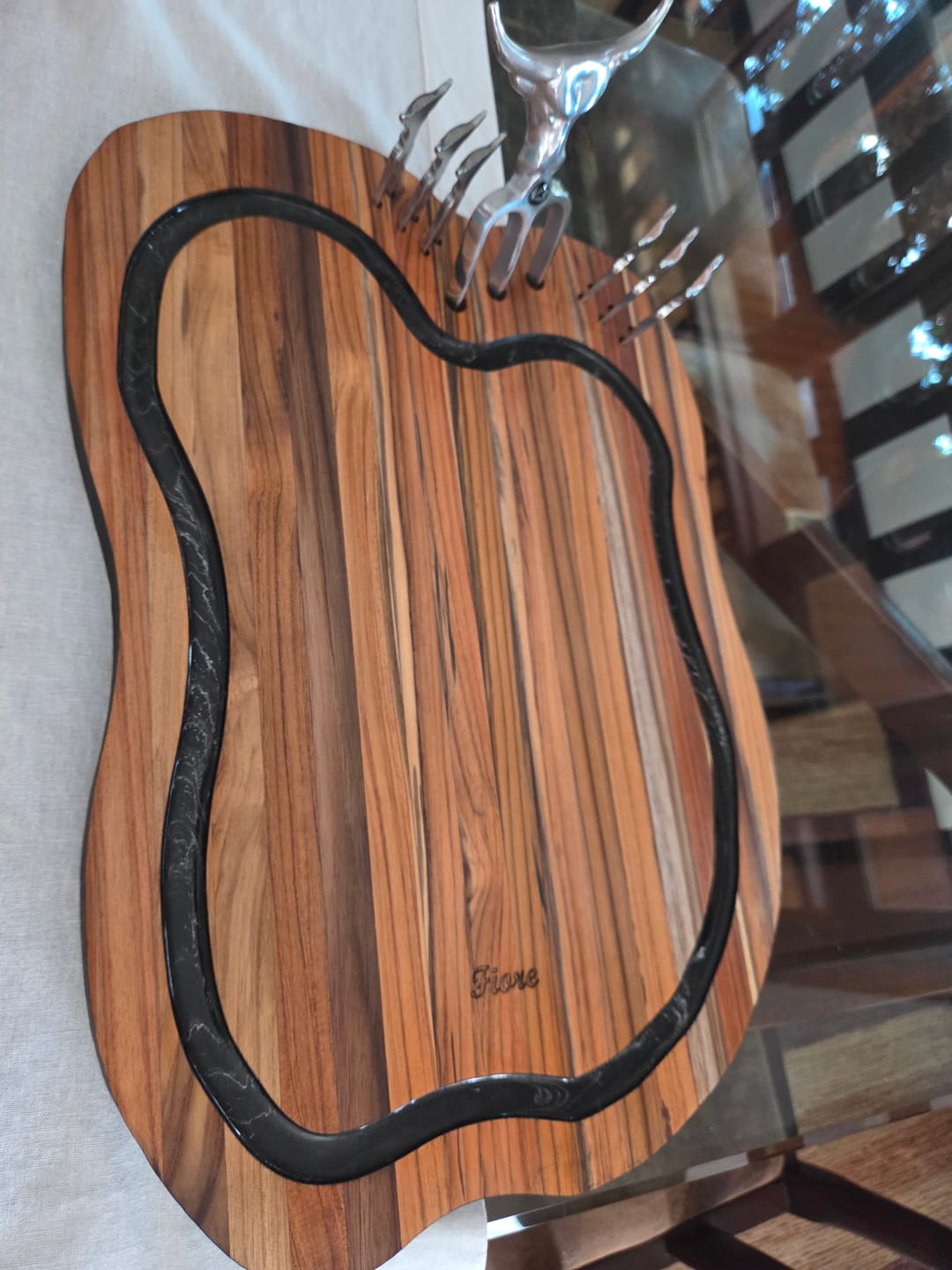 Customer photo review of Tábua de Churrasco Personalizada Damascus Design