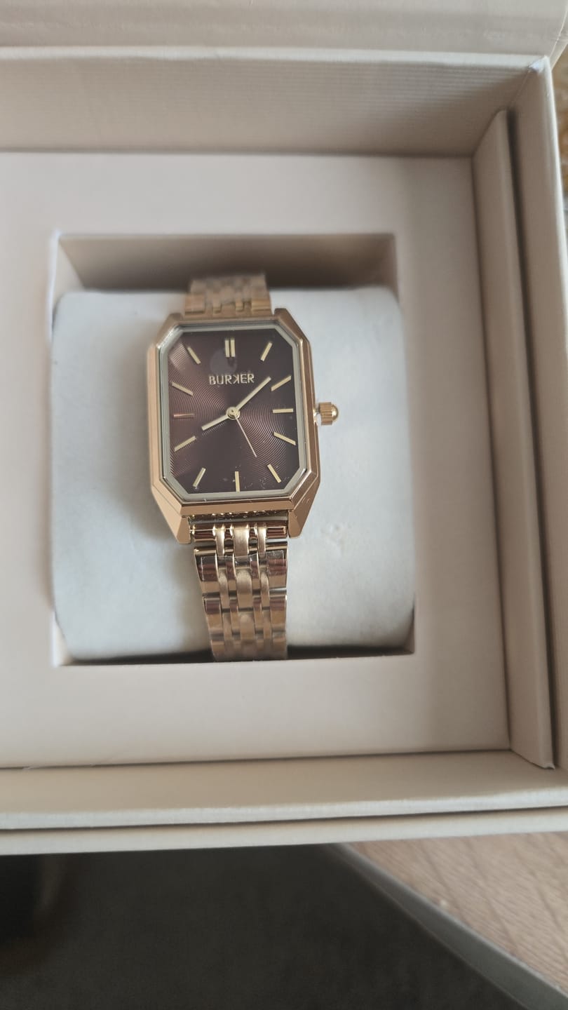 Customer photo review of Julia Gold White