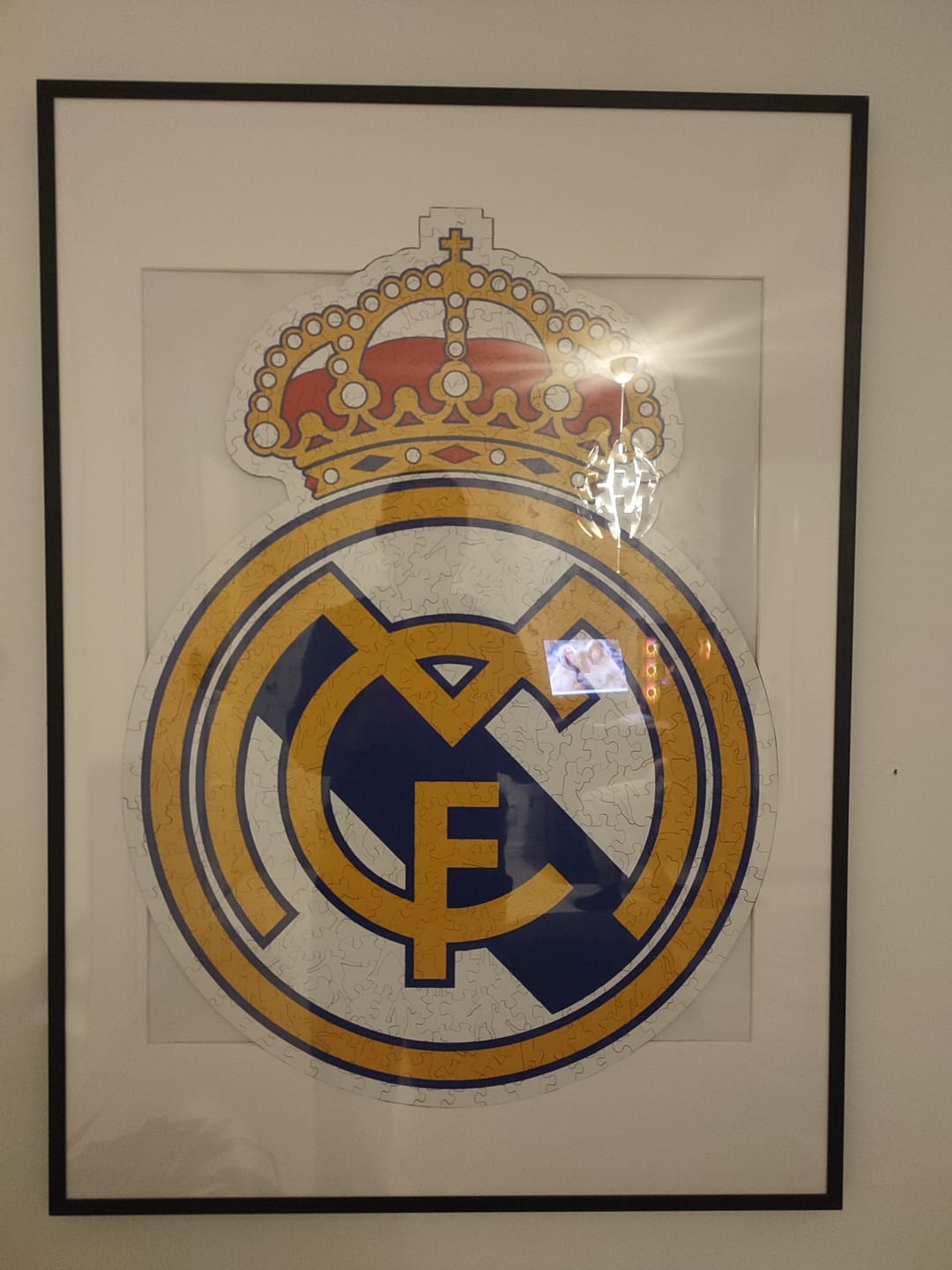 Customer photo review of Real Madrid CF® Logo - Wooden Puzzle
