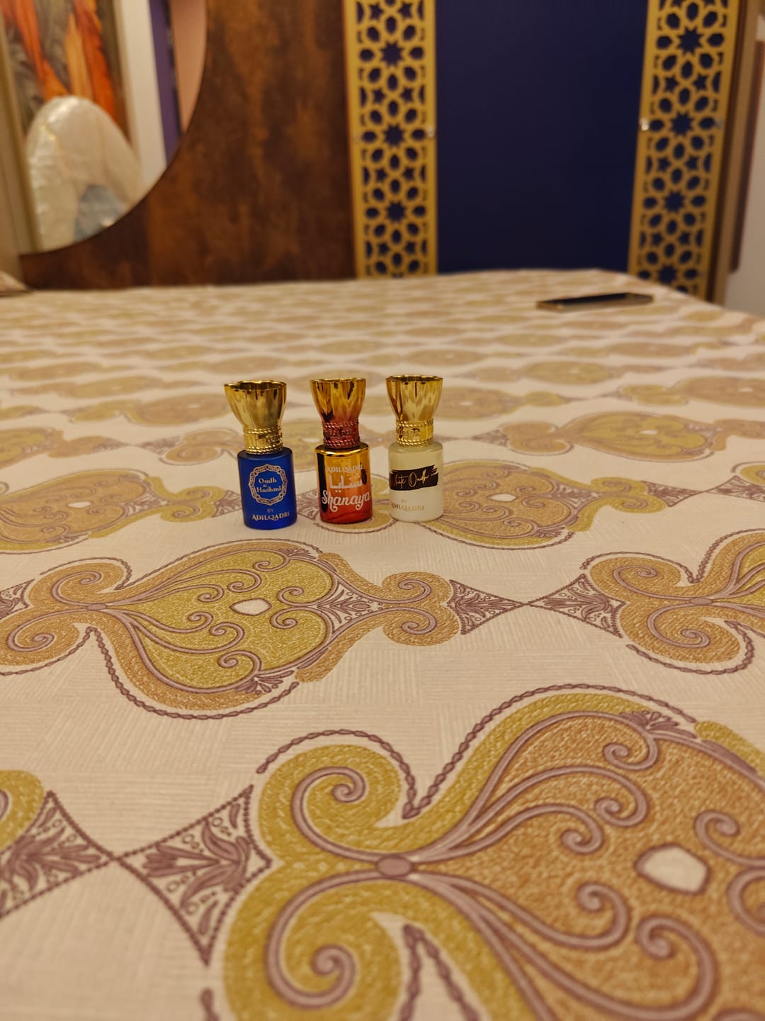 Customer photo review of 3 Pcs Attar Set Shanaya, White Oudh And Oudh Al Hashmi 5.5 Ml Each
