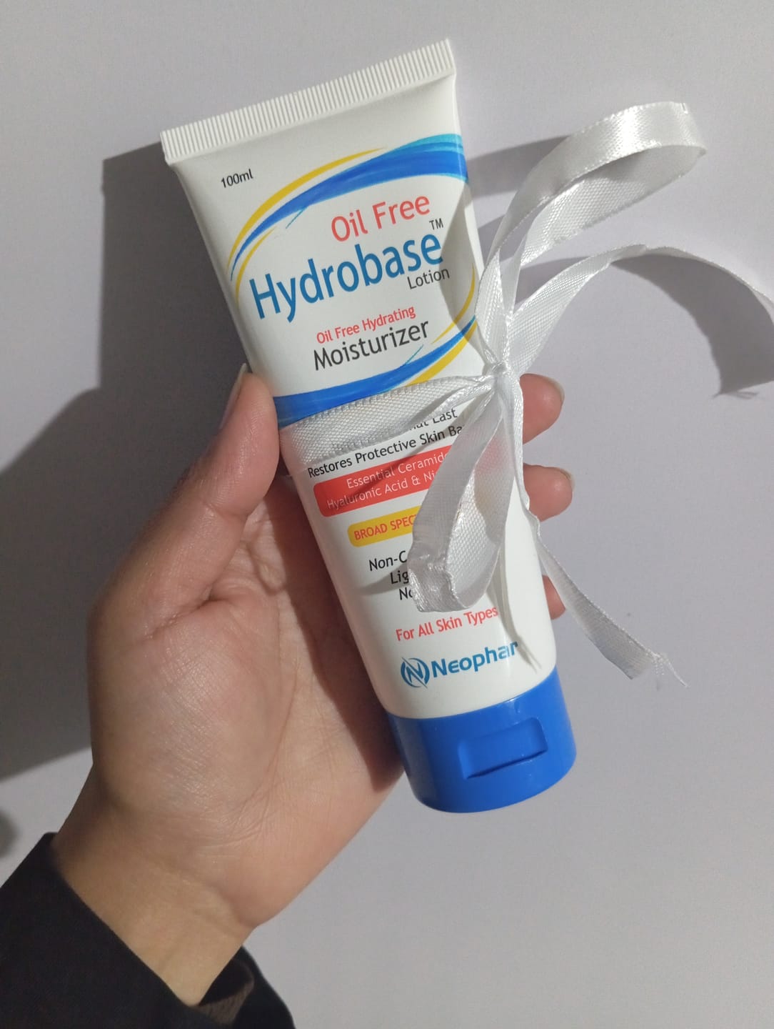 Customer photo review of Hydrobase Oil Free Lotion