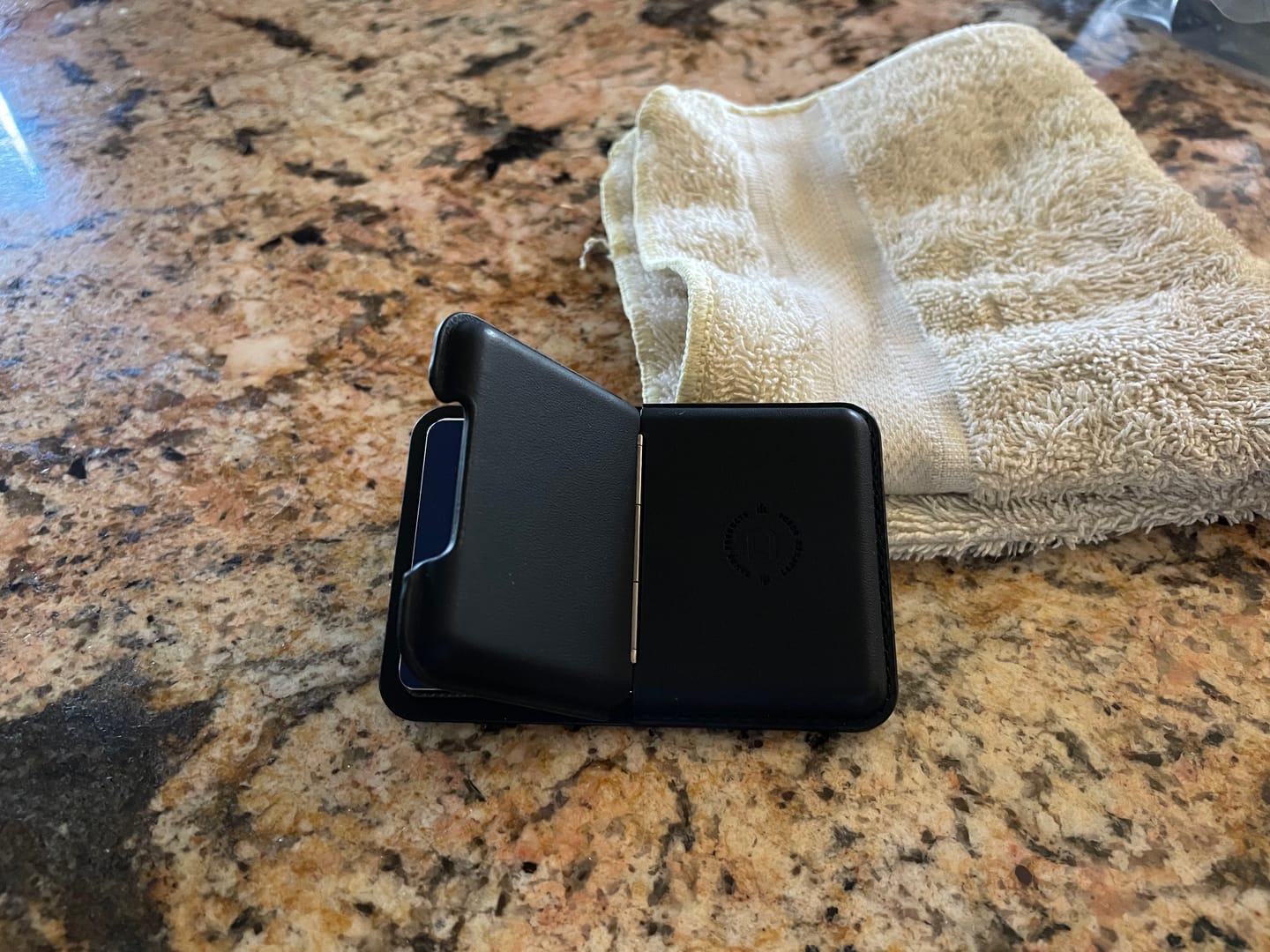 Customer photo review of MAGSAFE LITE WALLET