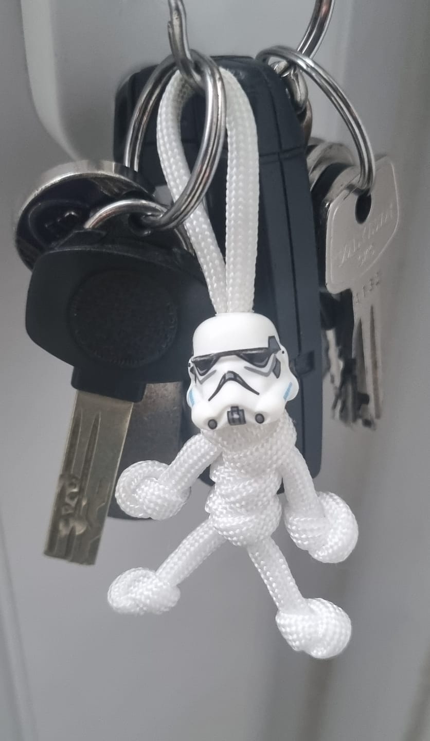 Customer photo review of Stormtrooper Paracord Buddy Keychain