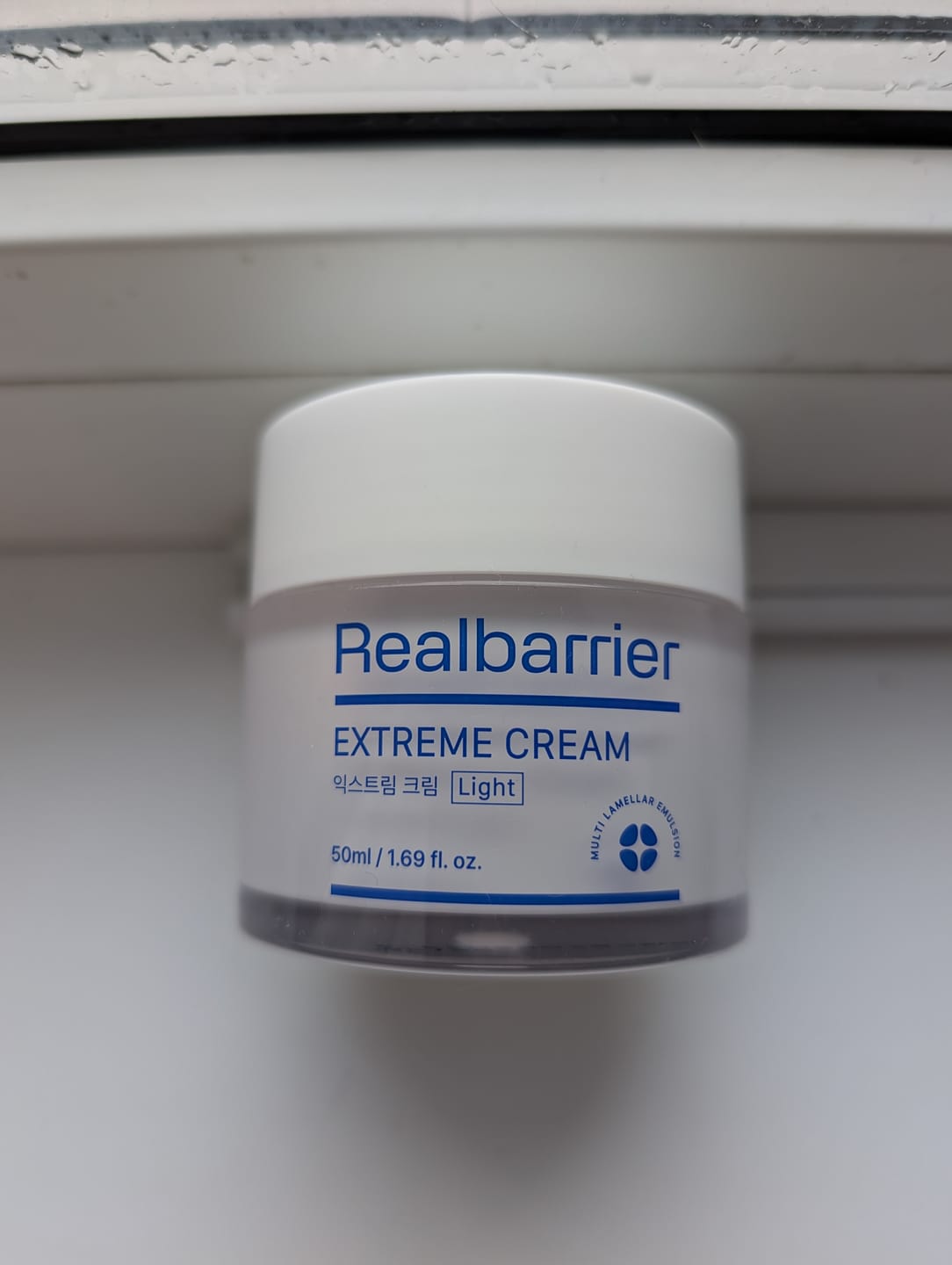 Customer photo review of Viegls mitrinošs krēms Real Barrier Extreme Cream Light