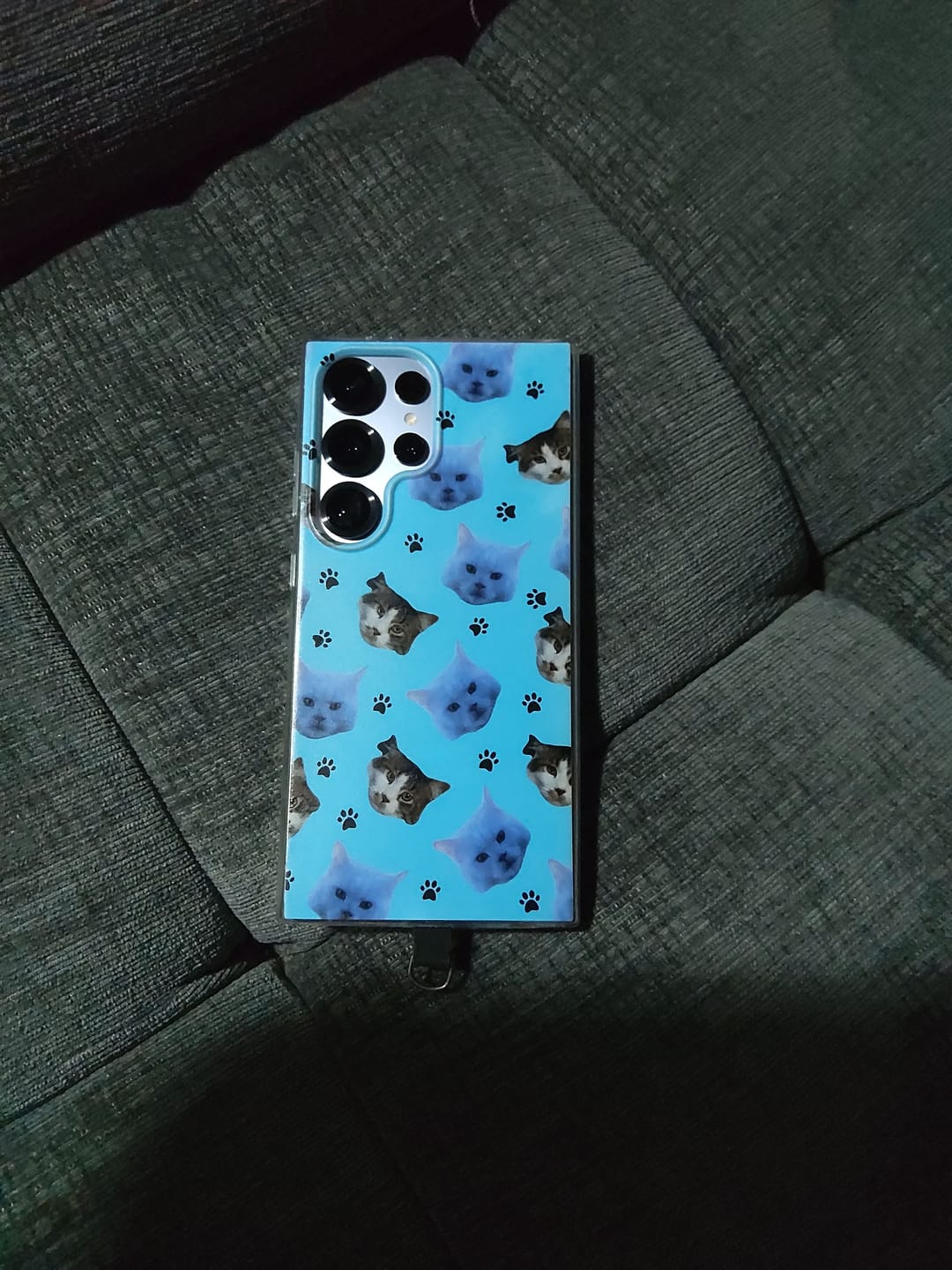 Customer photo review of Haustierköpfe - Individuelle Handyhülle